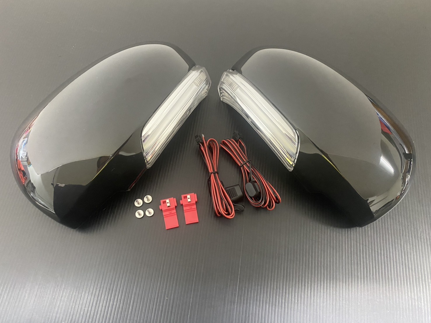For TOYOTA VENZA 2009-2012 LED door mirror cover turn signal light-unpainted