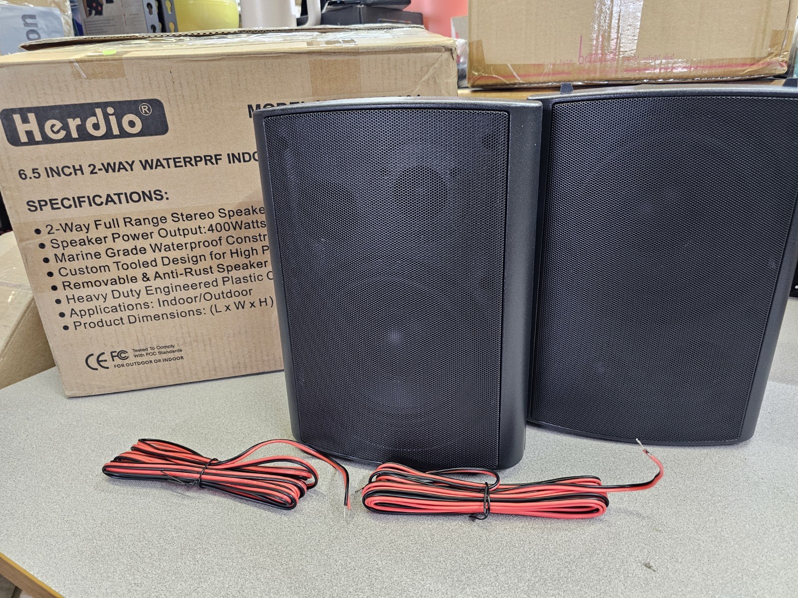 Herdio 6.5" 400W In/Outdoor Speakers Wall Mount Patio Waterproof Pair