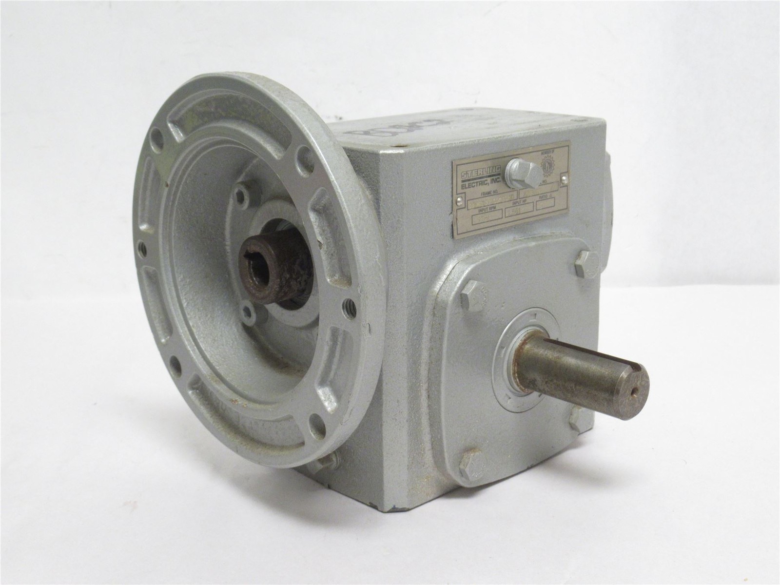 242851 Old-Stock; Sterling 2206BQ015563SWD Gear Reducer; RA; 15:1 Ratio; 1.56HP