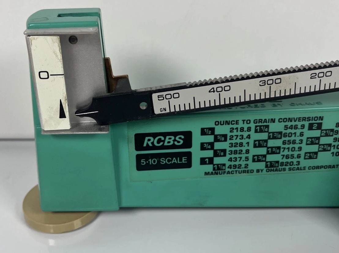 RCBS Model 5-10 09070 Reloading Powder Scale by Omark
