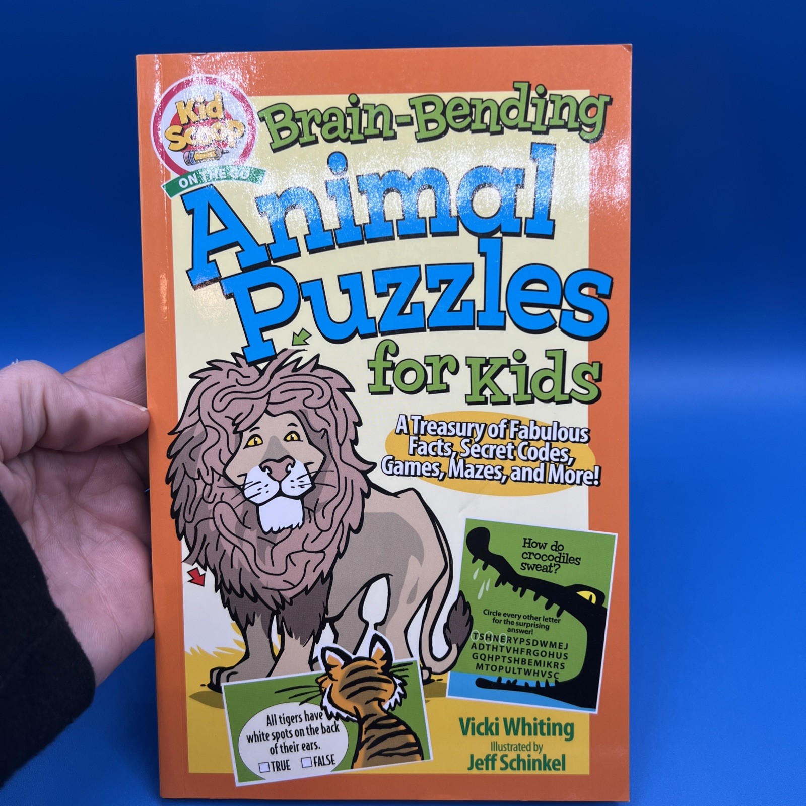 Tiger Tribe Outdoor Activity Set Back to Nature & 2 Activity / Puzzle Books