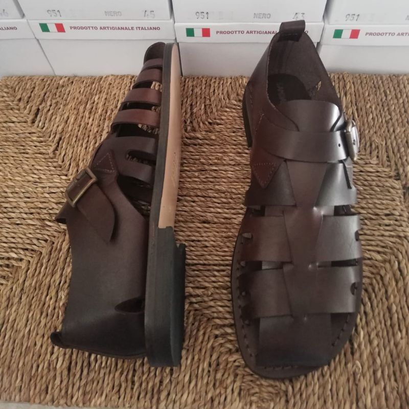 Sandalo Fisherman in Vero Cuoio made in Italy 100% artigianale chiuso dietro