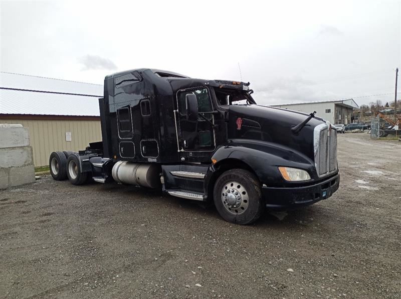 2016 Kenworth T660 Right Lower Sleeper Fairing, 16x58 (9728568