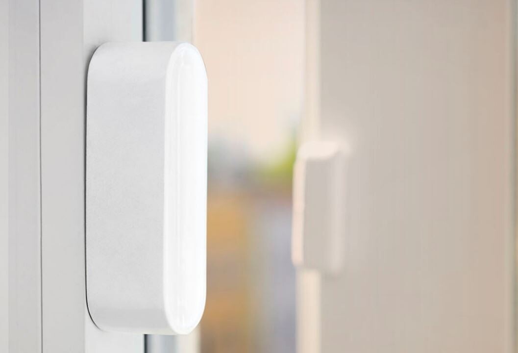 Z-Wave Smart Door / Window Sensor Compatible with Samsung SmartThings Hub Retail