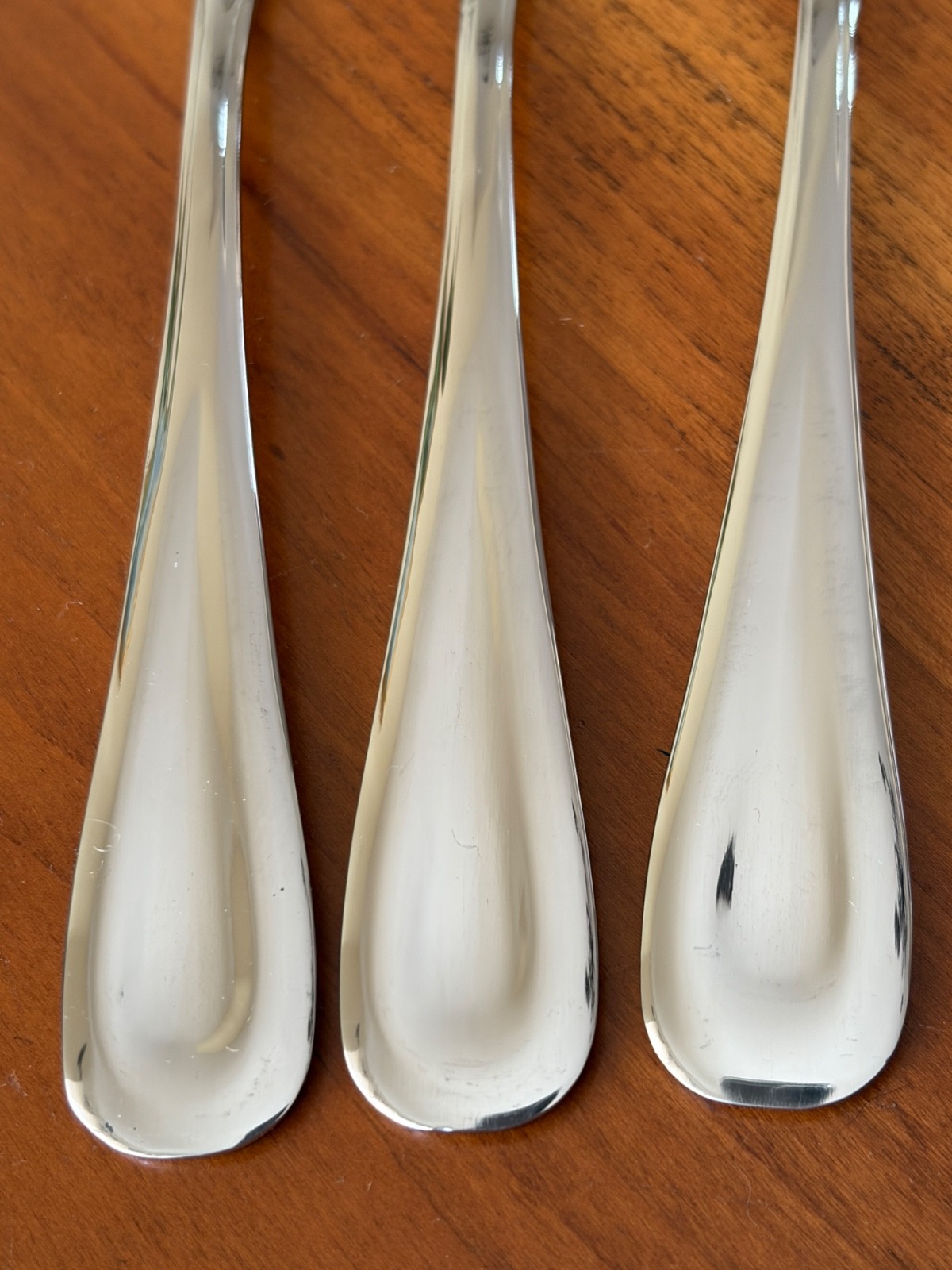 Oneida Glossy Sand Dune Flatware Stainless Choice