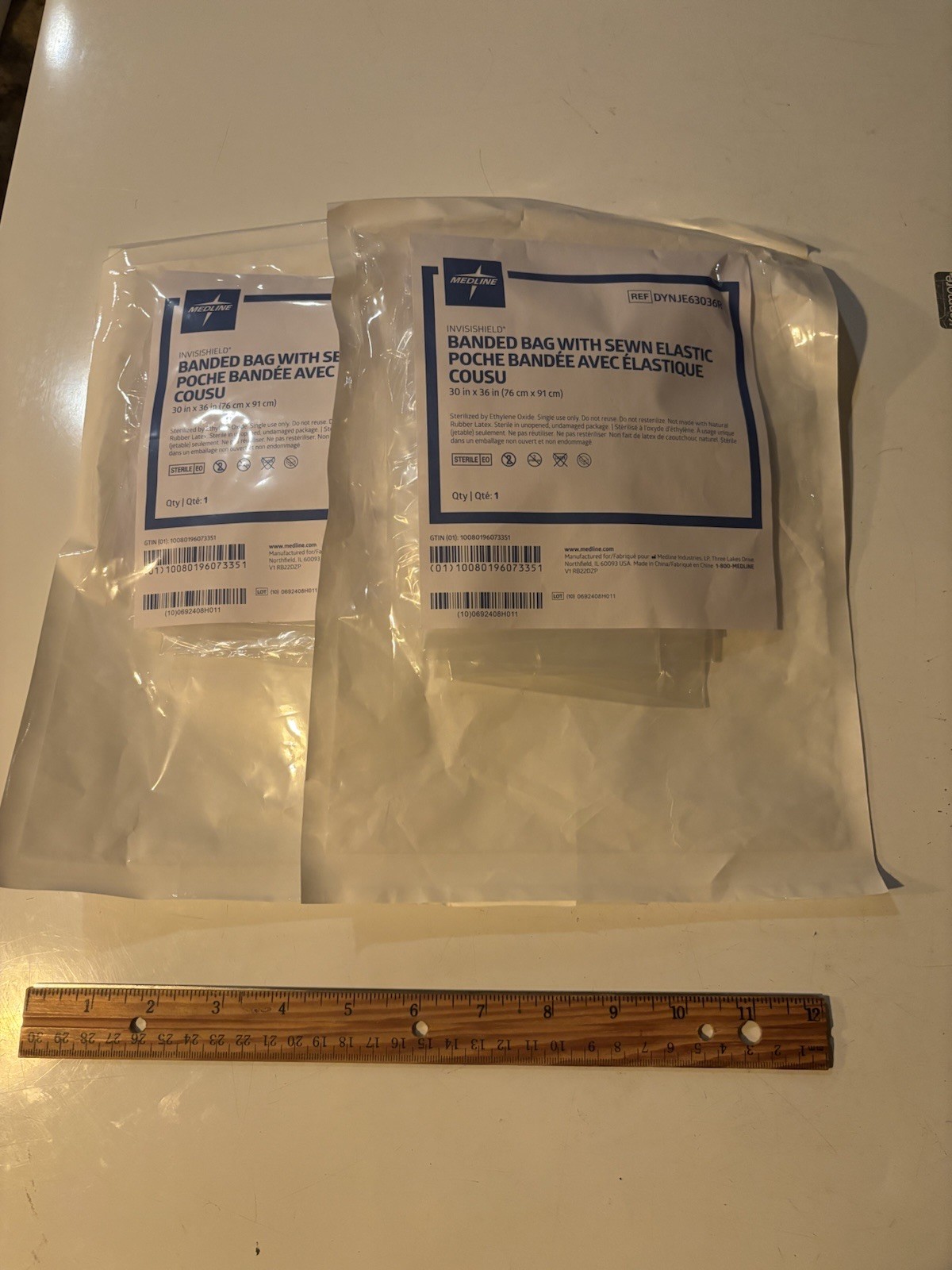 Medline InvisiShield Banded Bag With Sewn Elastic 30x36” DYNJE63036R 2pcs