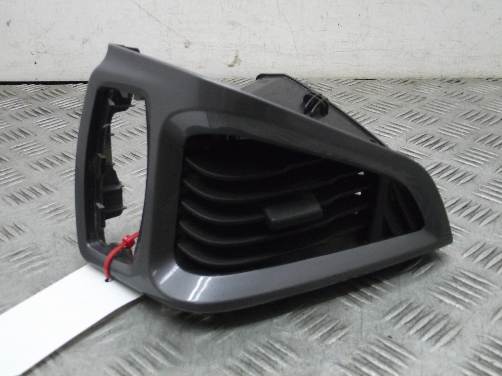Ford Transit Custom Right Driver O/S Dash Air Vent Bk21v018b08 Mk8 12-19H
