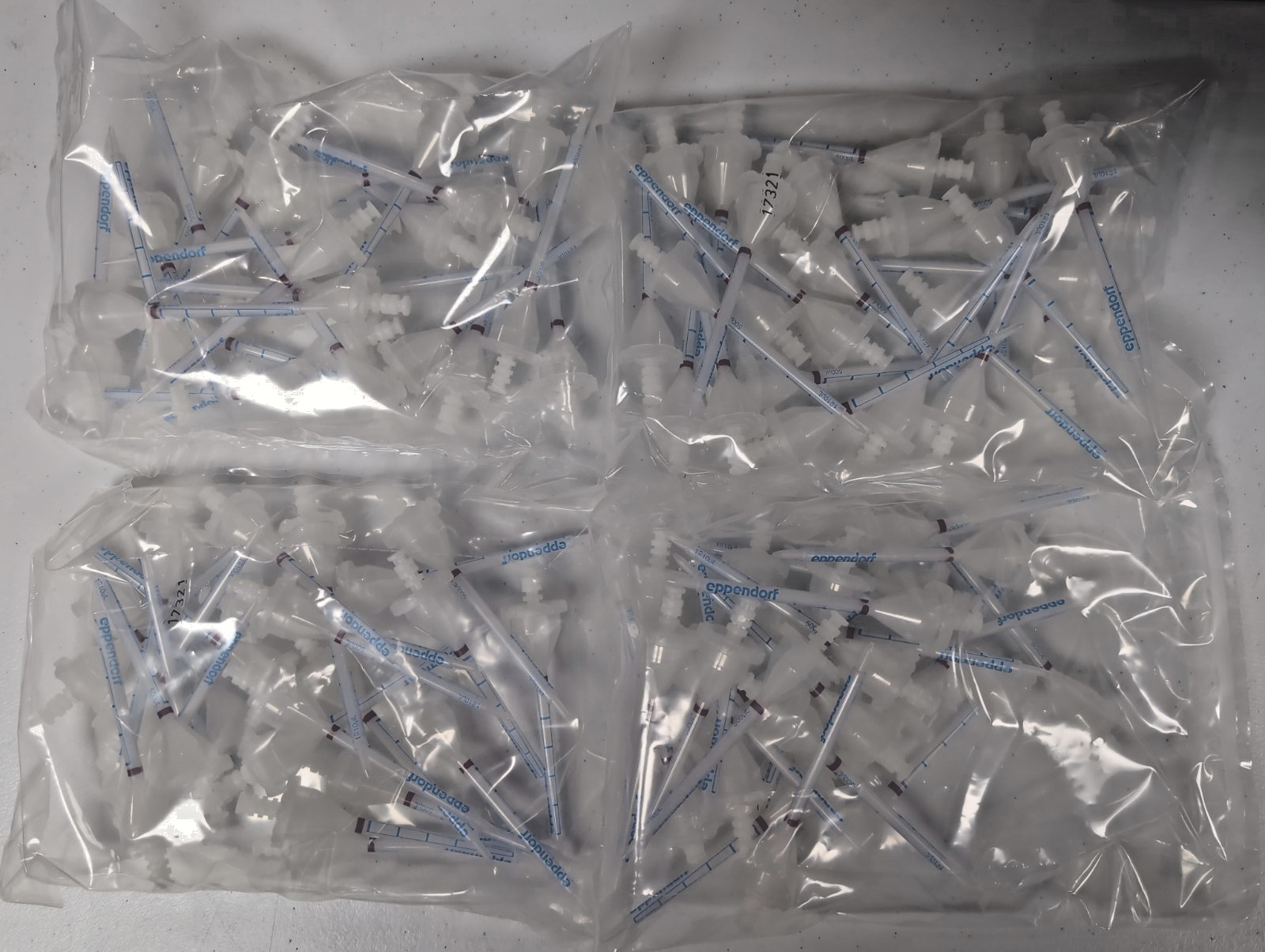 NEW - EPPENDORF Combitips Advanced 0.5mL Pipet Tips 100/Pk 0030089421