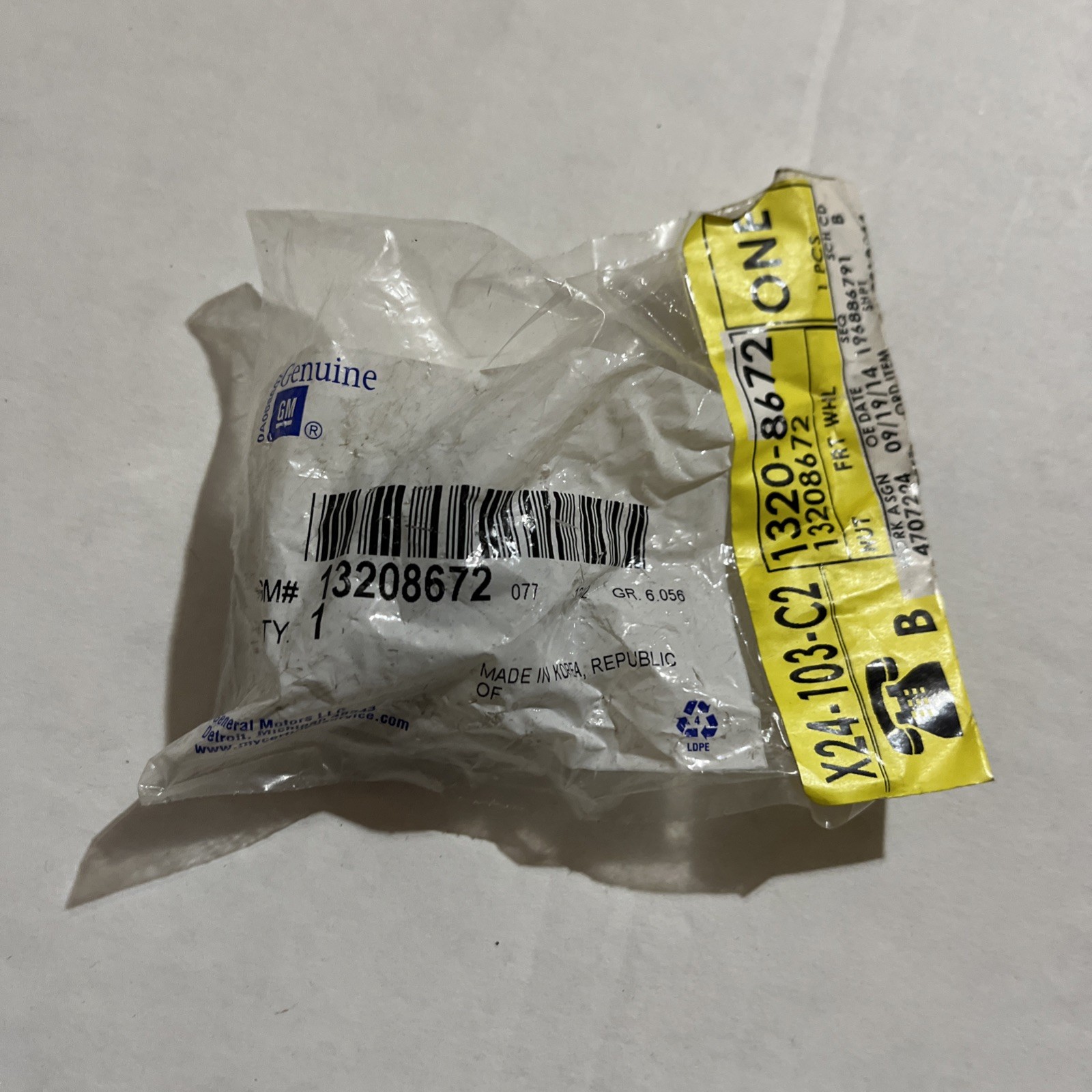 GM OEM 11-22 ATS Rear Suspension Axle Differential-Axle Nut 13208672