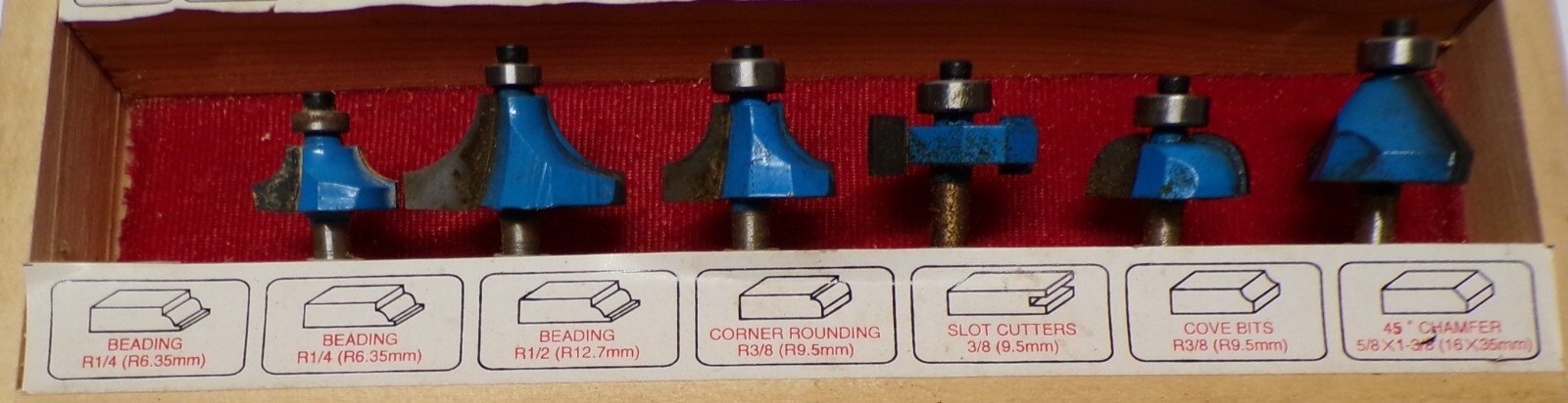 19 Piece Router Bit Set Unbranded Various Sizes With Wooden Box