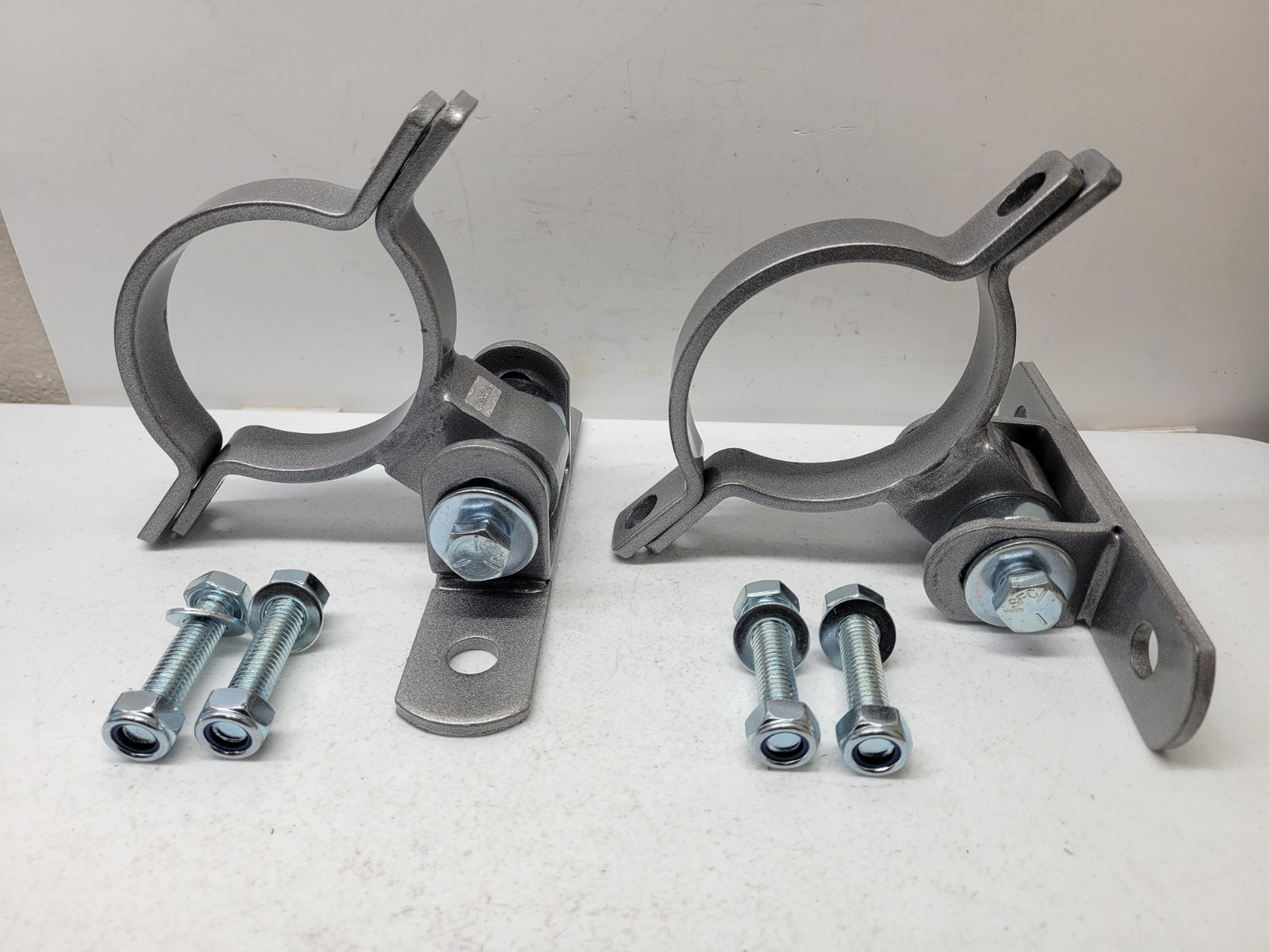 Set Heavy Duty 4" Half Bolt-On Round Post Sealed Bearing Industrial Gate Hinges
