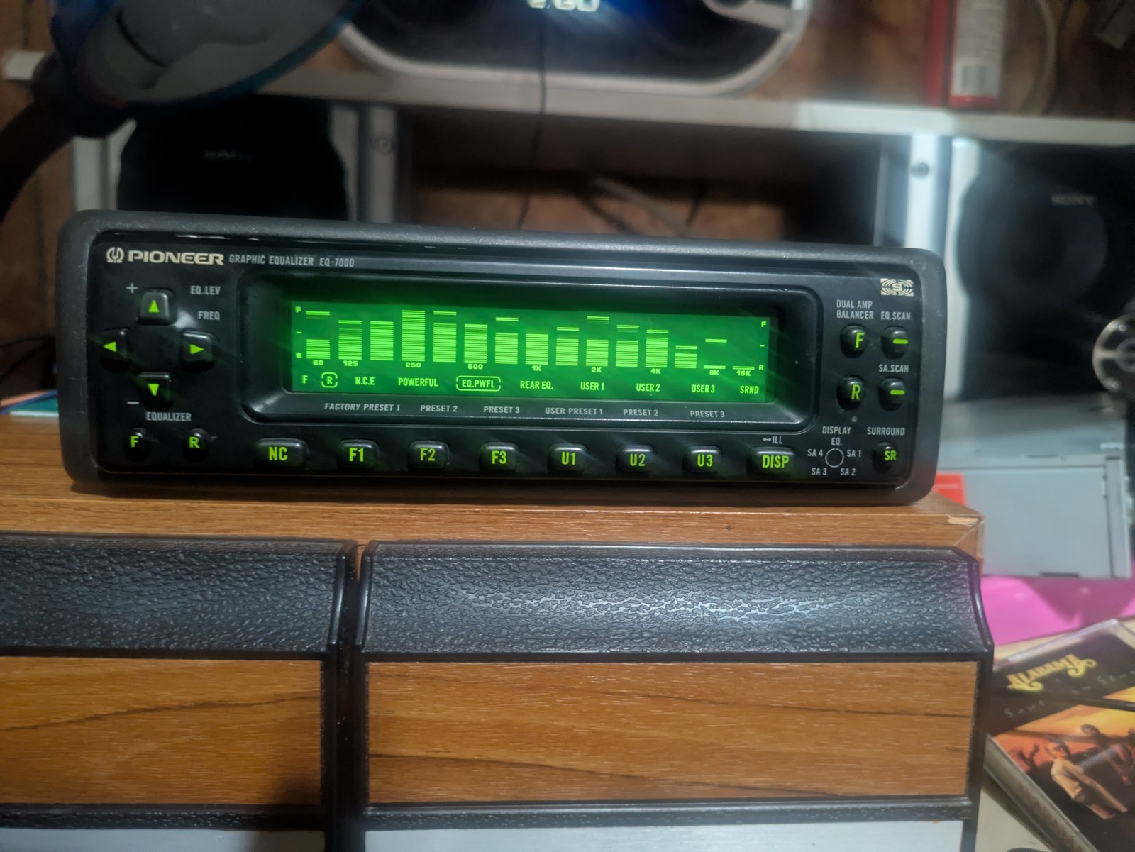 VTG 90s Flagship Pioneer EQ-7000 Car Stereo Graphic Equalizer Spectrum Analyzer