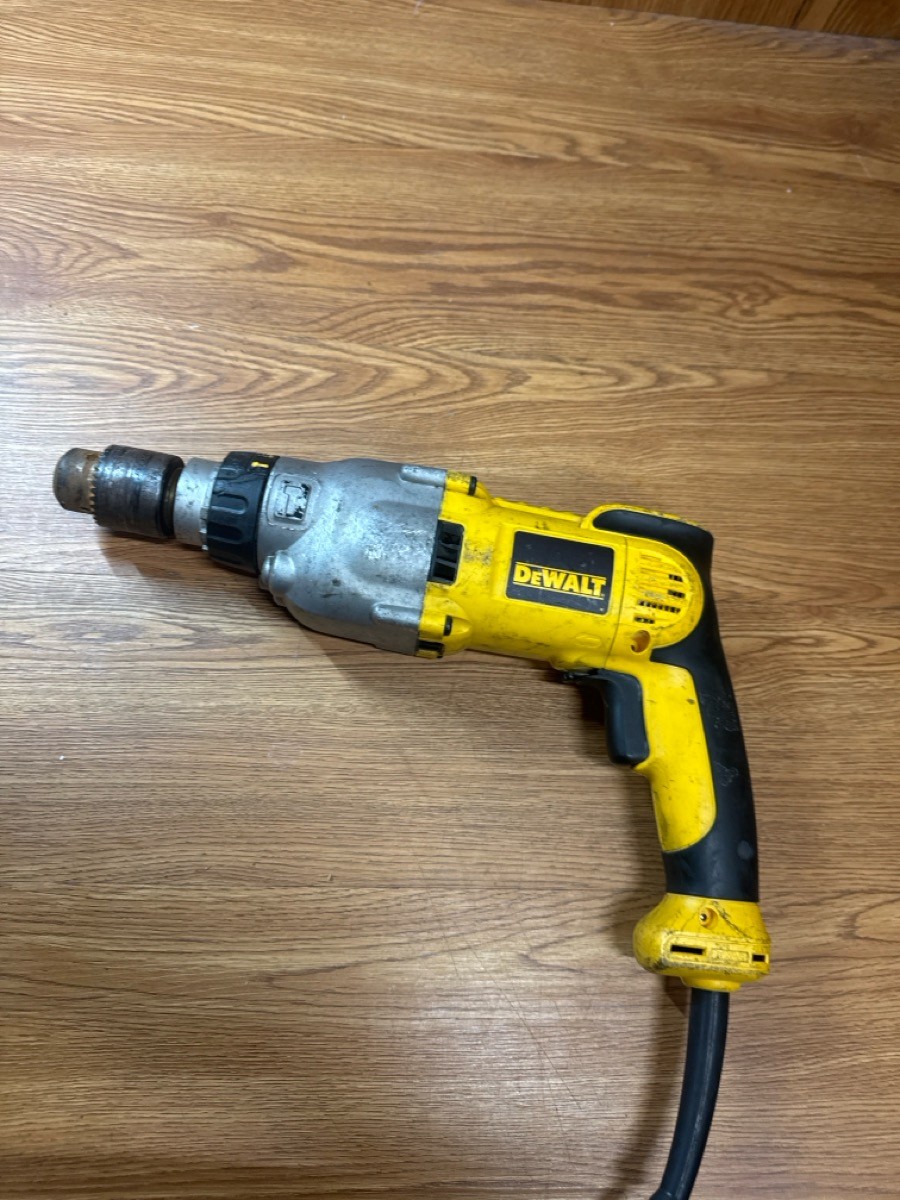 DEWALT DWD520 (PSJ010935)