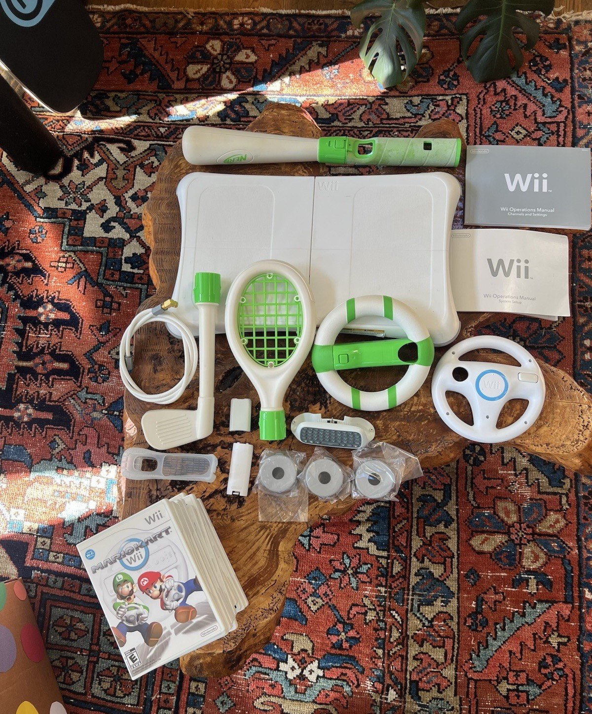 Nintendo Wii Games & Accessories Bundle -  14 Games + Balance Board + Sports Acc