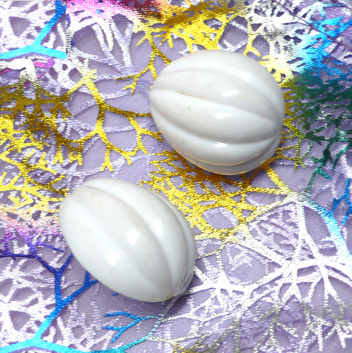 White Plastic Walnut Shaped Vintage 1990s Post Earrings
