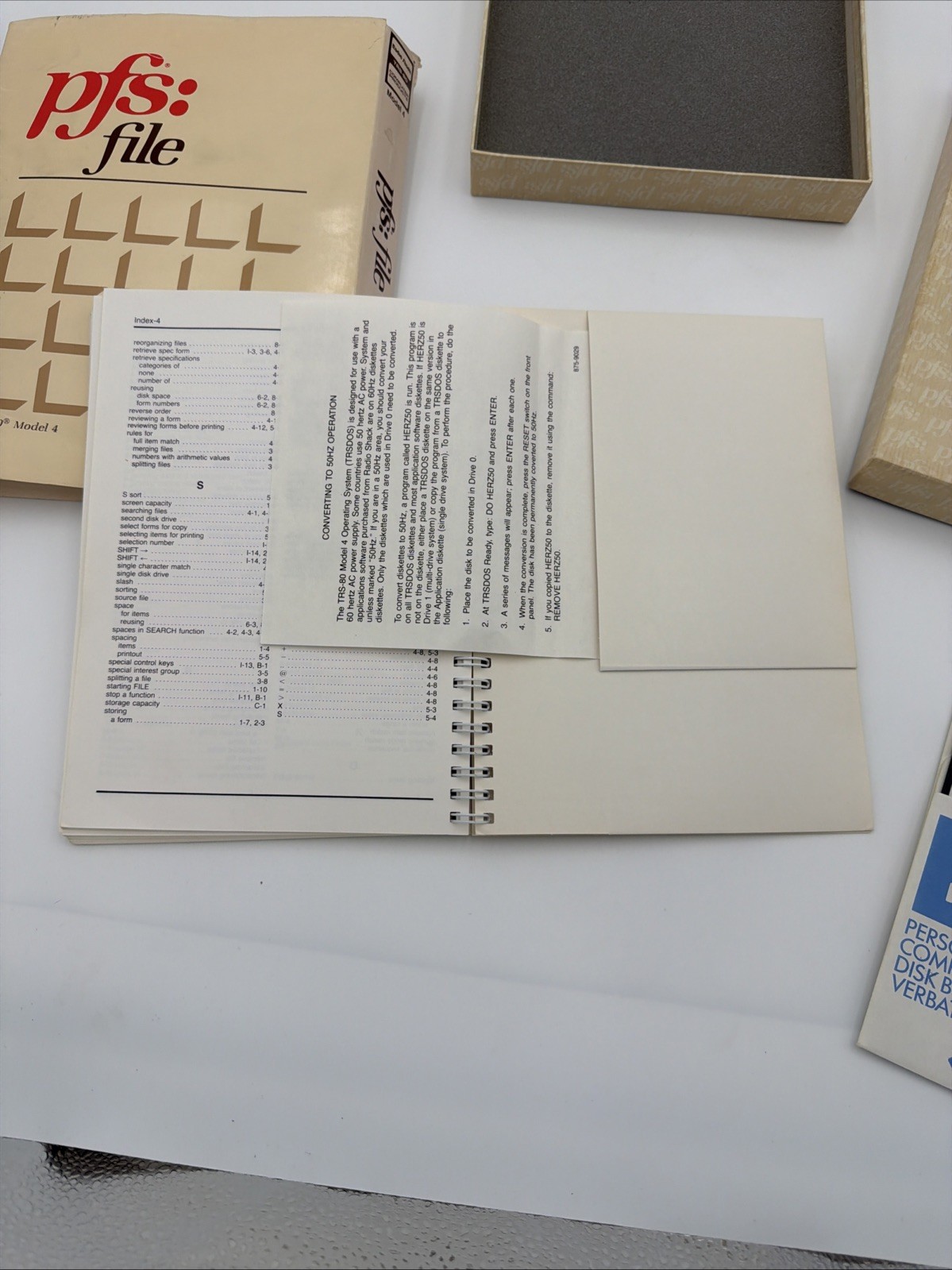 pfs:file TRS-80 Model 4 Software Publishing Corp Disk Tested Working Vintage