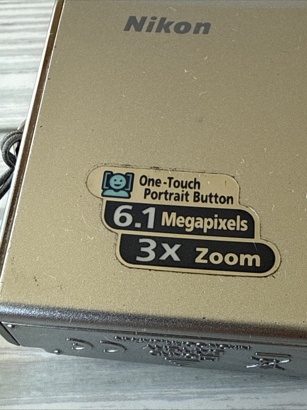 Nikon COOLPIX S9 6.1MP Digital Camera - Silver