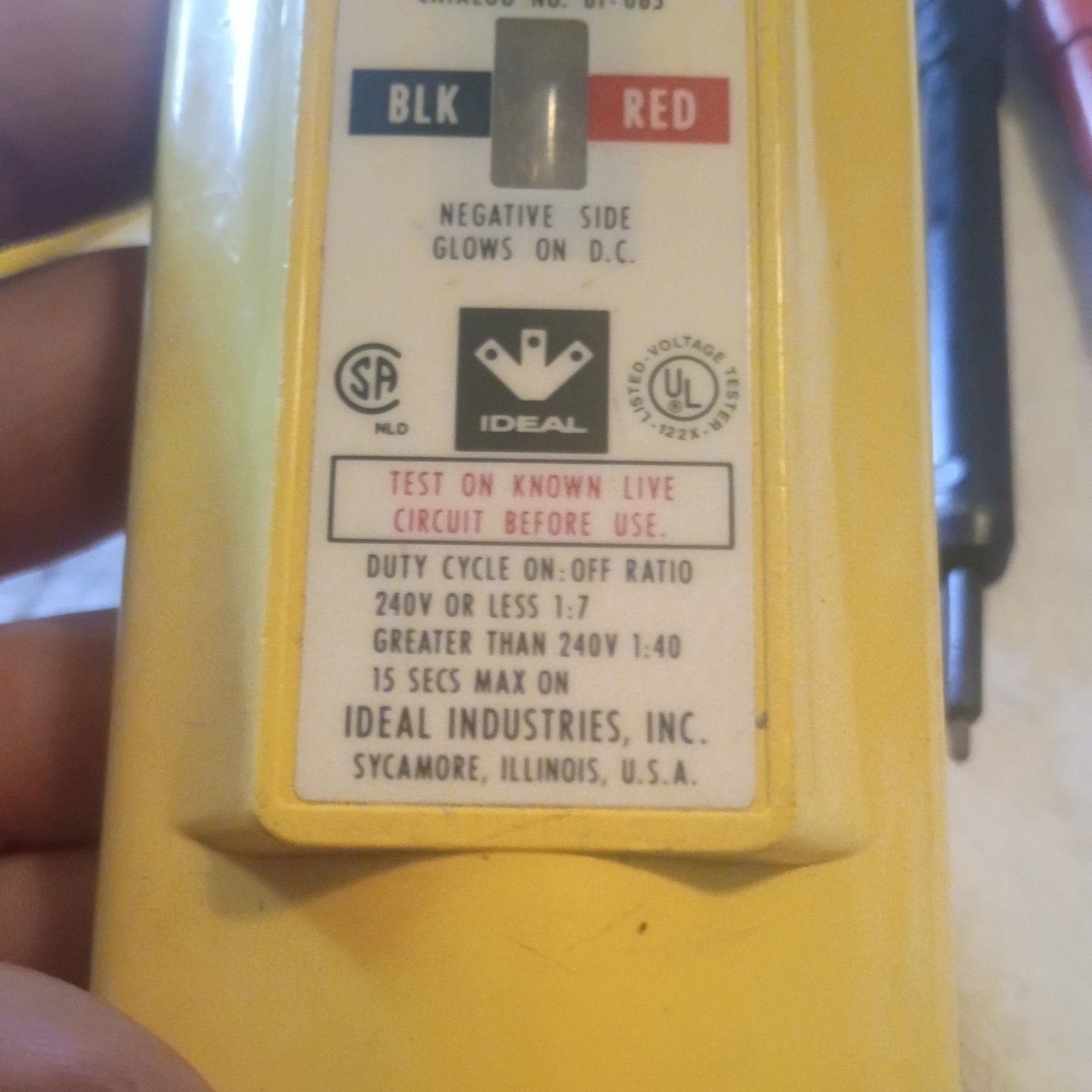 Ideal Voltage Tester 61-065