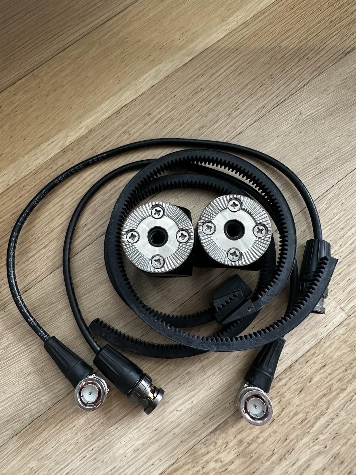 Tilta Nucleus-M 15mm Rod Motor Mounts + 0.8 Cine Belts & Cables – Parts Lot