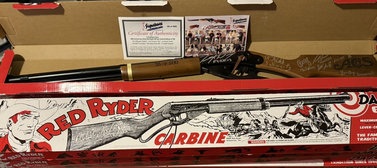 A CHRISTMAS STORY 40TH ANNIVERSARY CAST SIGNED RED RYDER BB GUN LTD #26 OF #500