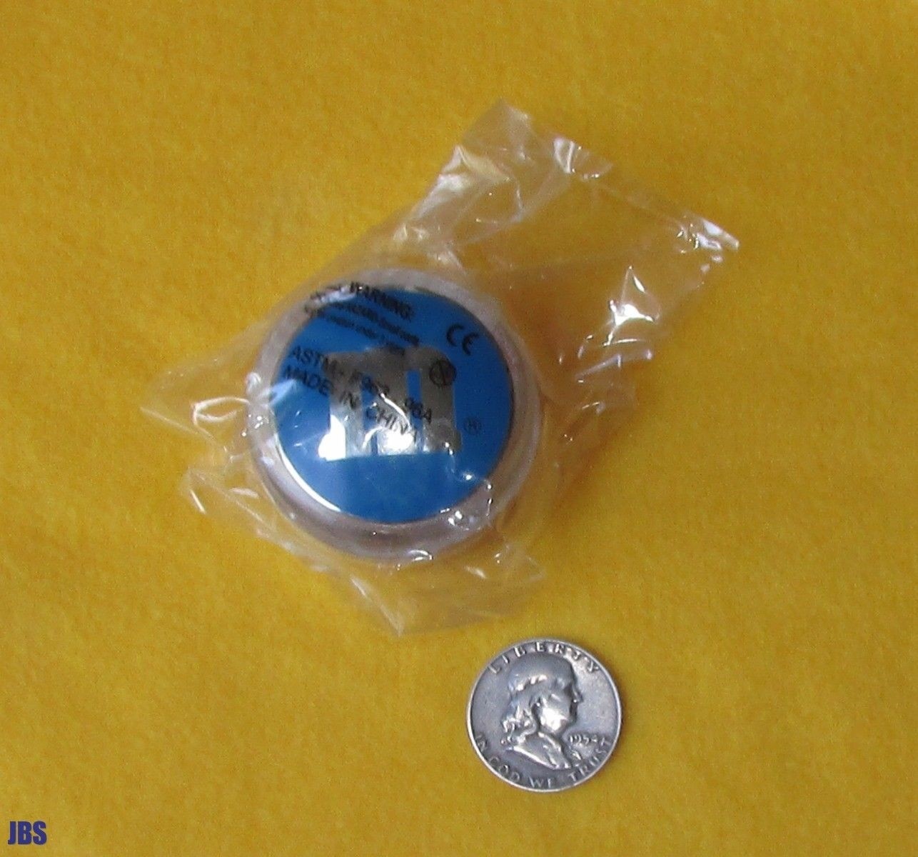 M&M's Milleneum YoYo Issued in 2000 Mint in Package