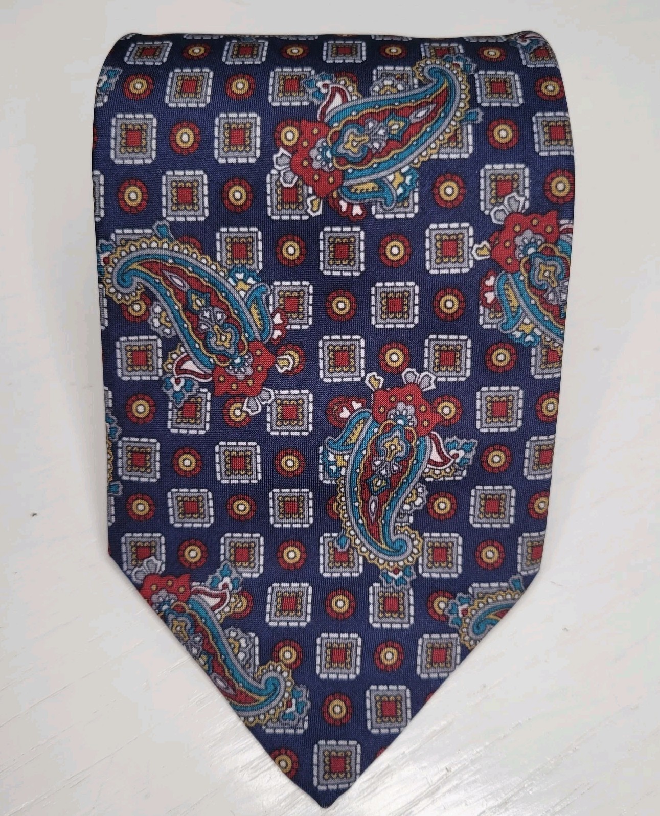 Italianissimo Men's Paisley Neck Tie Blue Teal Burgundy 100% Polyester 56 X 4"