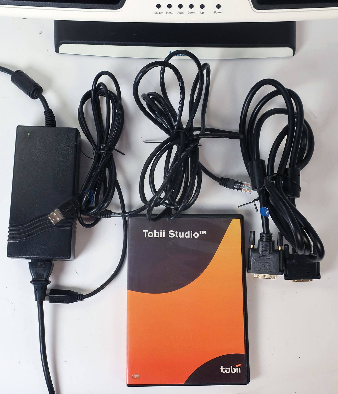 Tobii Technology T60 Eye Tracker + Case Visual Perception Human Factors Studies