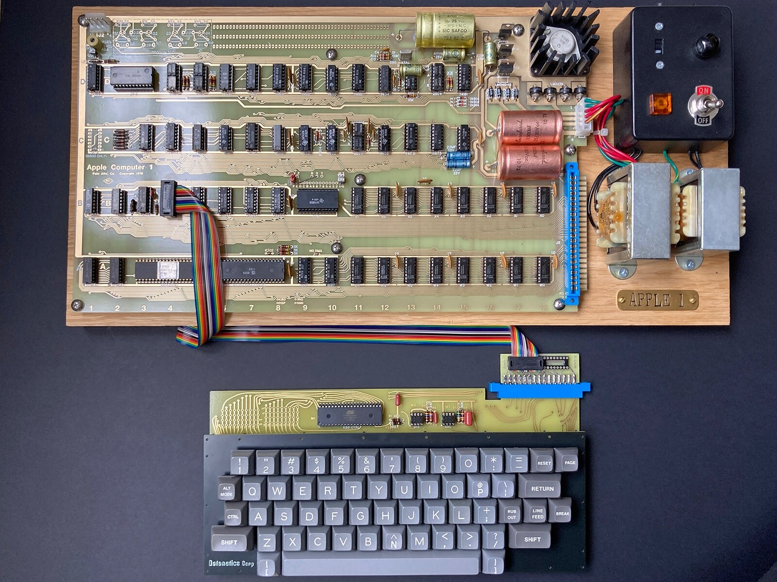 Apple 1 ASCII keyboard adapter for Datanetics replica mimeo