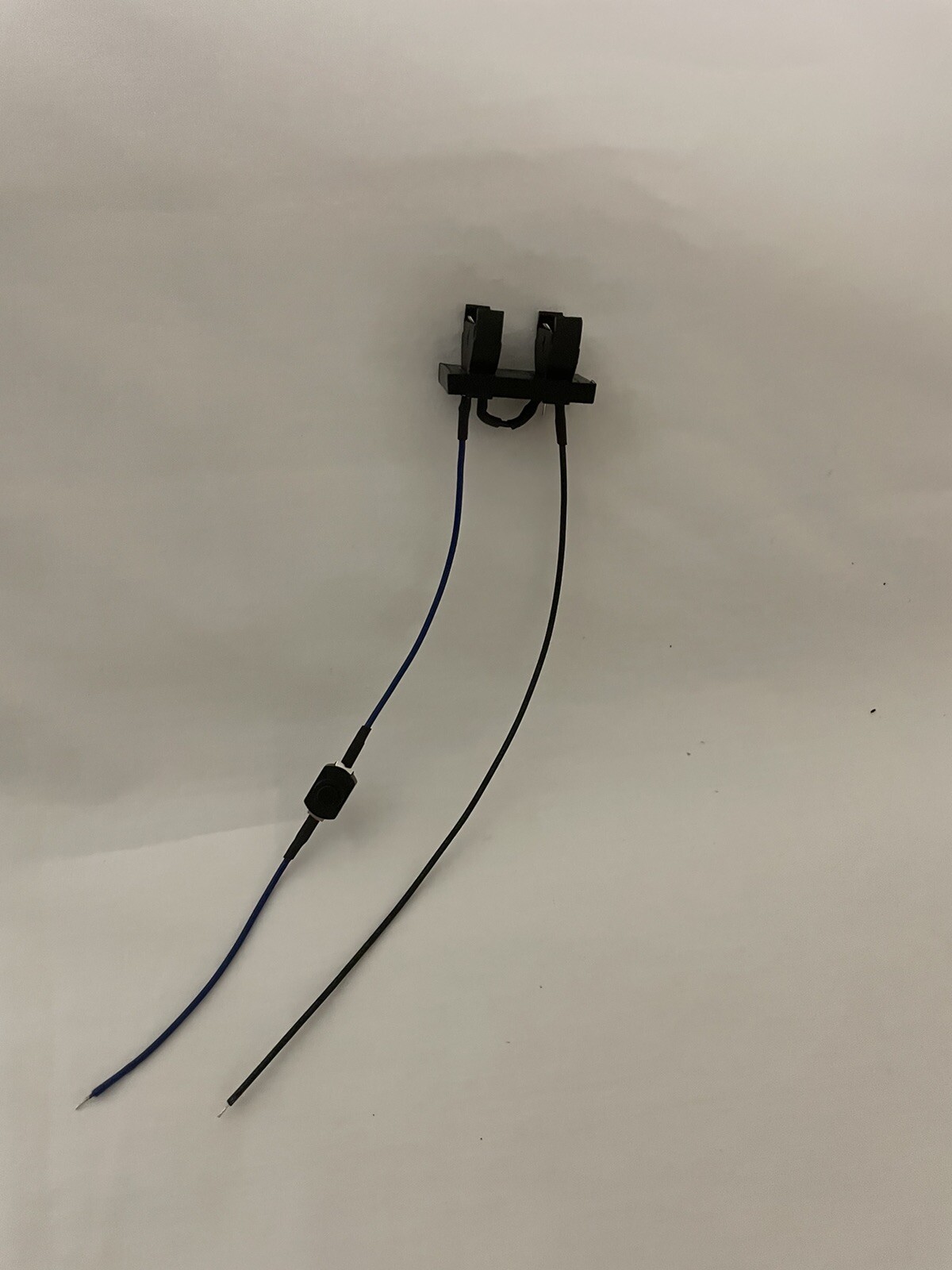 6V Output Battery Holder with ON/OFF Switch for Small Portable/Wearable Projects
