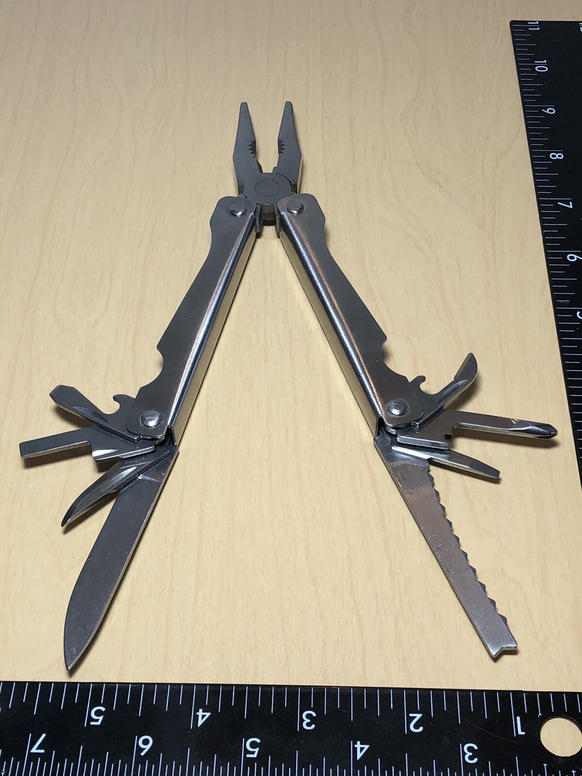 Pocket Multi-tool Stainless Pliers W/ Knife, Screwdriver, Phillips Unbranded
