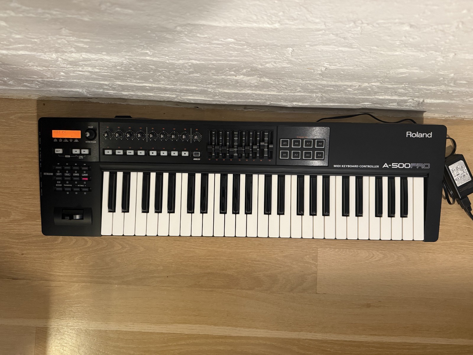 Roland A-500PRO 49-Key MIDI Keyboard Controller