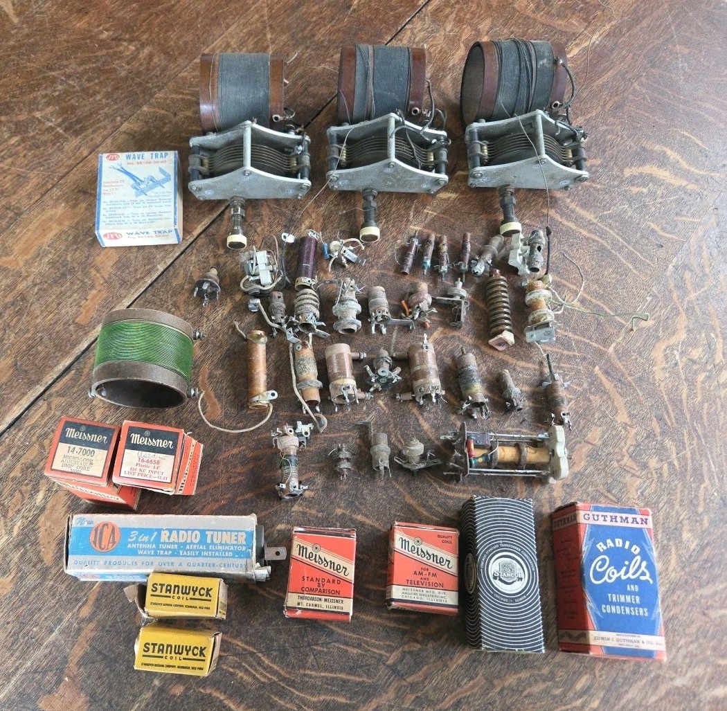 Vintage Lot Of 45 Radio Coils & Condeners– Large & Small RF Coils NOS & Used