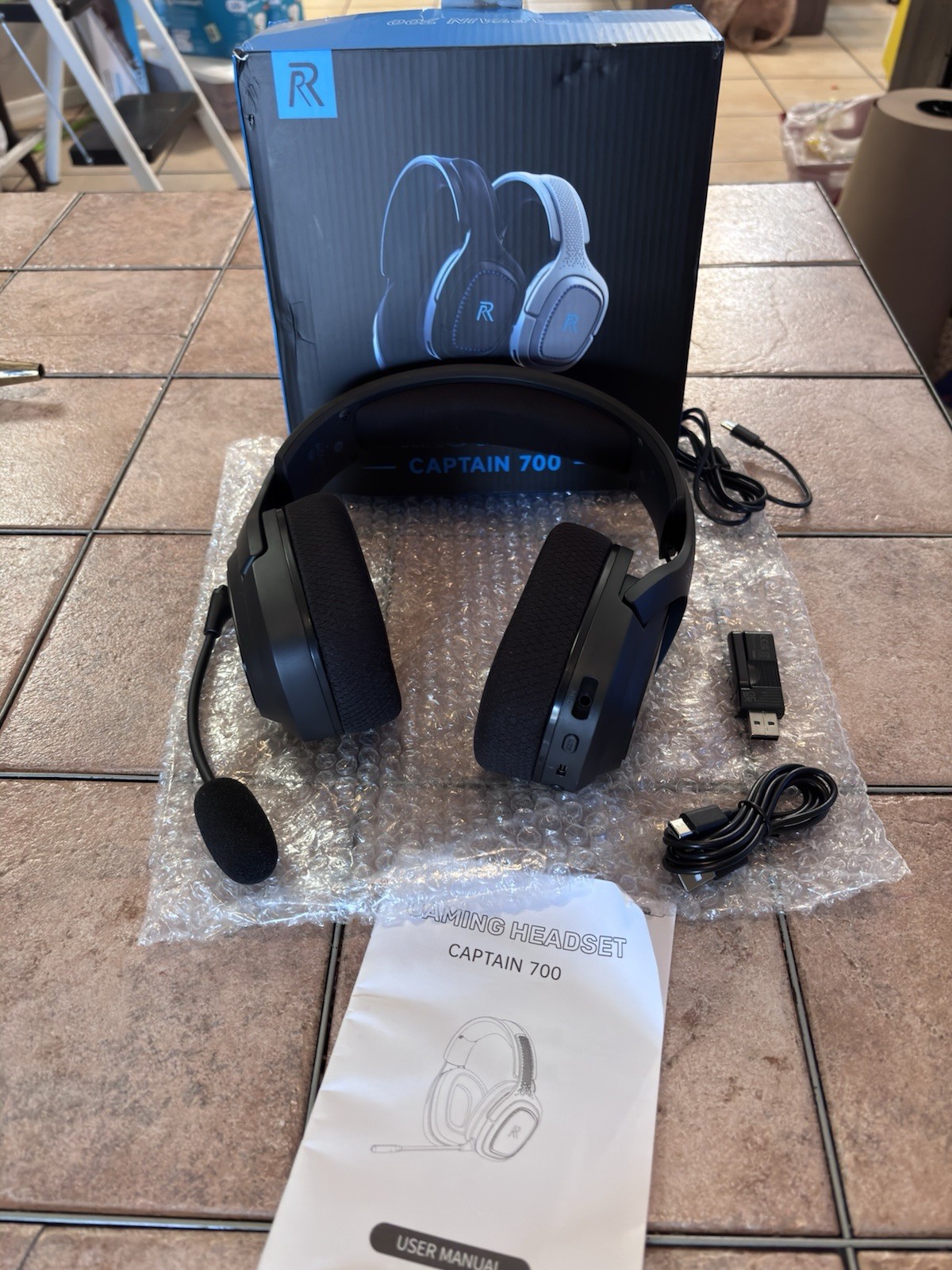CAPTAIN 700 Wireless Gaming Headset LED Lighting USB Receiver Mint