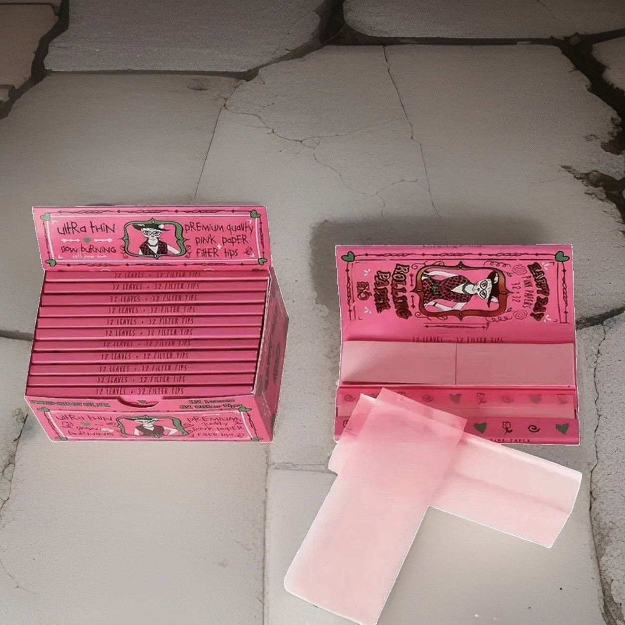 RYO FULL BOX ROLLING PAPERS KS WITH TIPS 32 LEAVES 32 TIPS PINK PURE HEMP 12PK