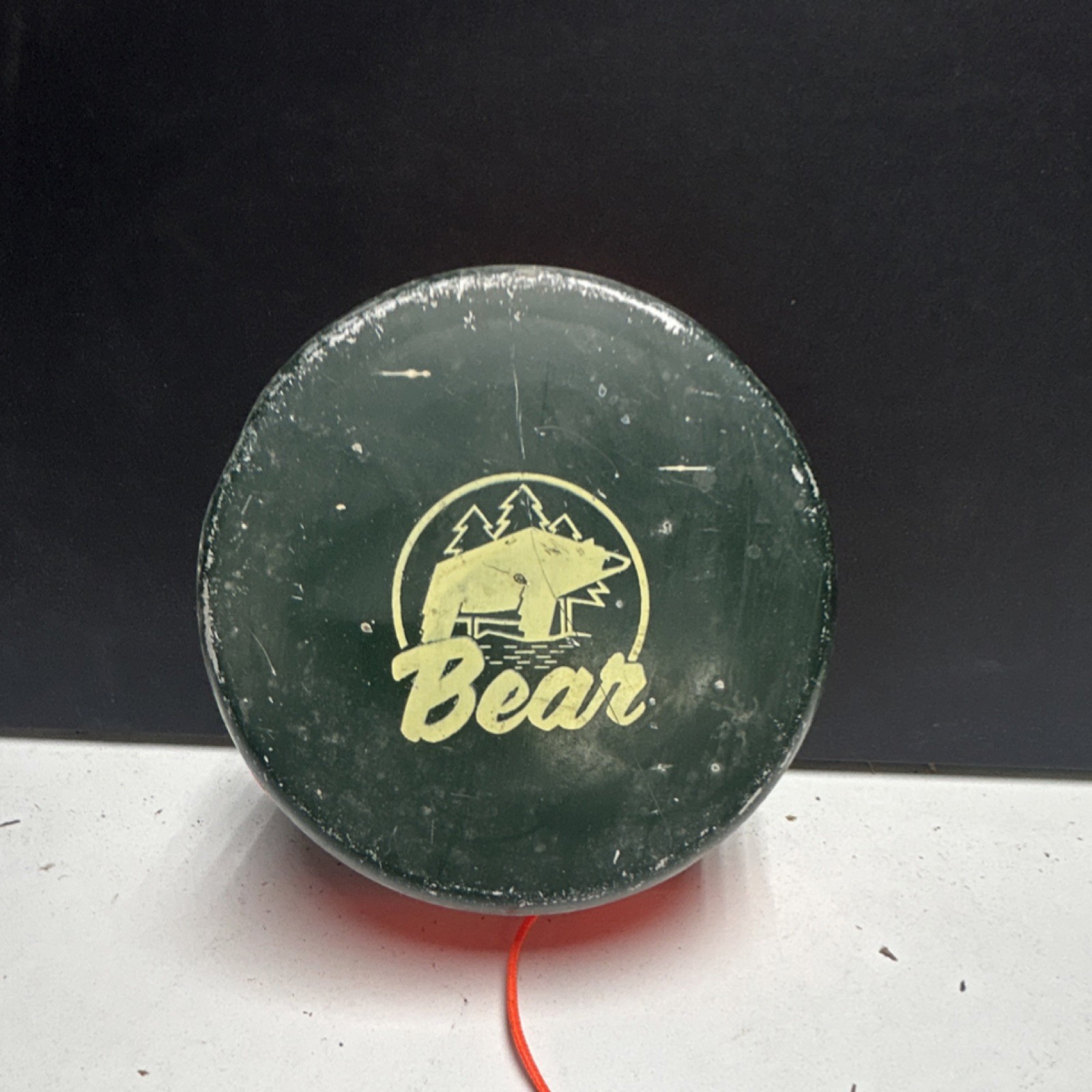Vintage Bear Archery Bowfishing Reel missing bracket