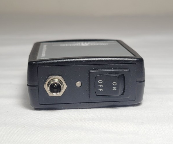 Gibson & Barnes ANR Battery Box Aviation Active Noise Reduction - Working