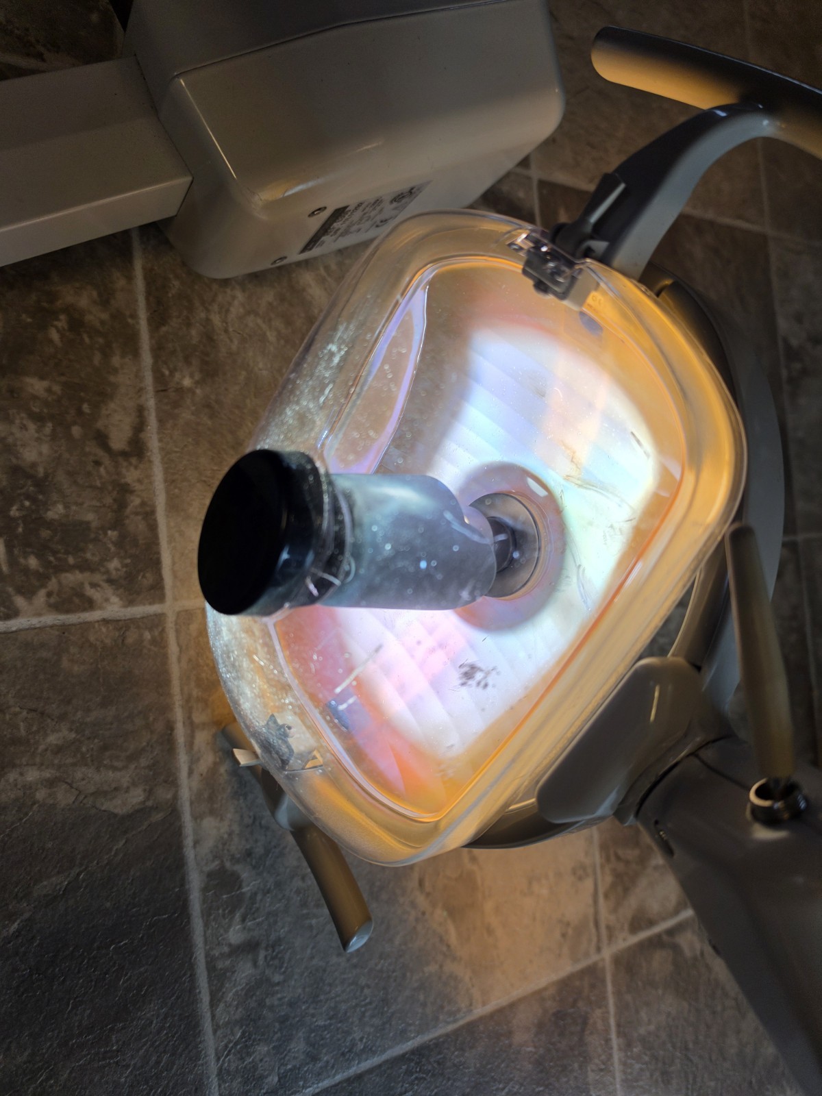 Adec 6300 Dental Examination Light