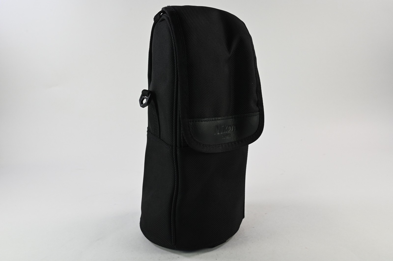 Nikon CL-M2 Lens Case For 300mm f/4.0D ED-IF AF and 70-200 f/2.8 #G593