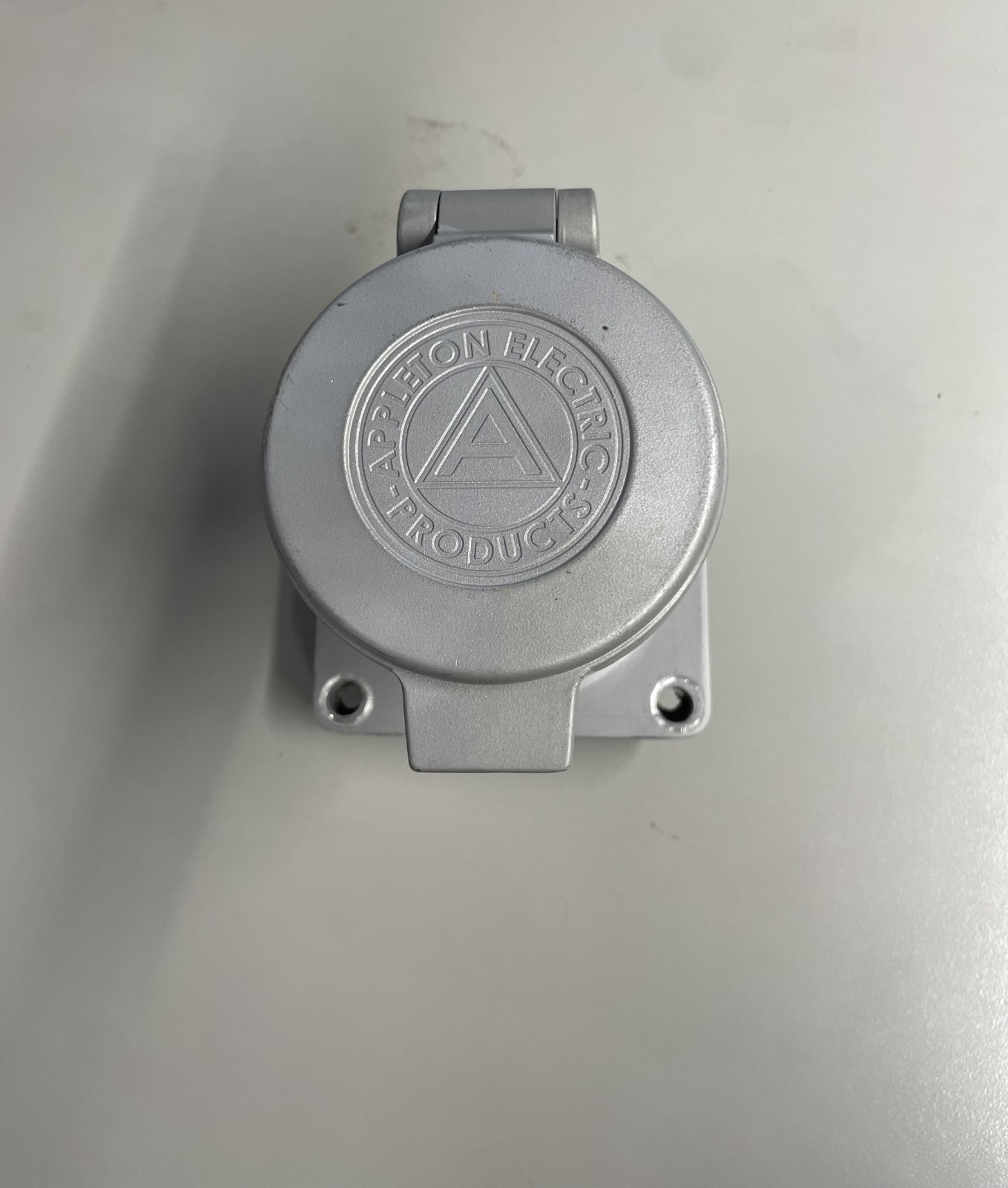 Appleton Pin & Sleeve Receptacle, 60 Amp, 4-Pole, 3-Wire