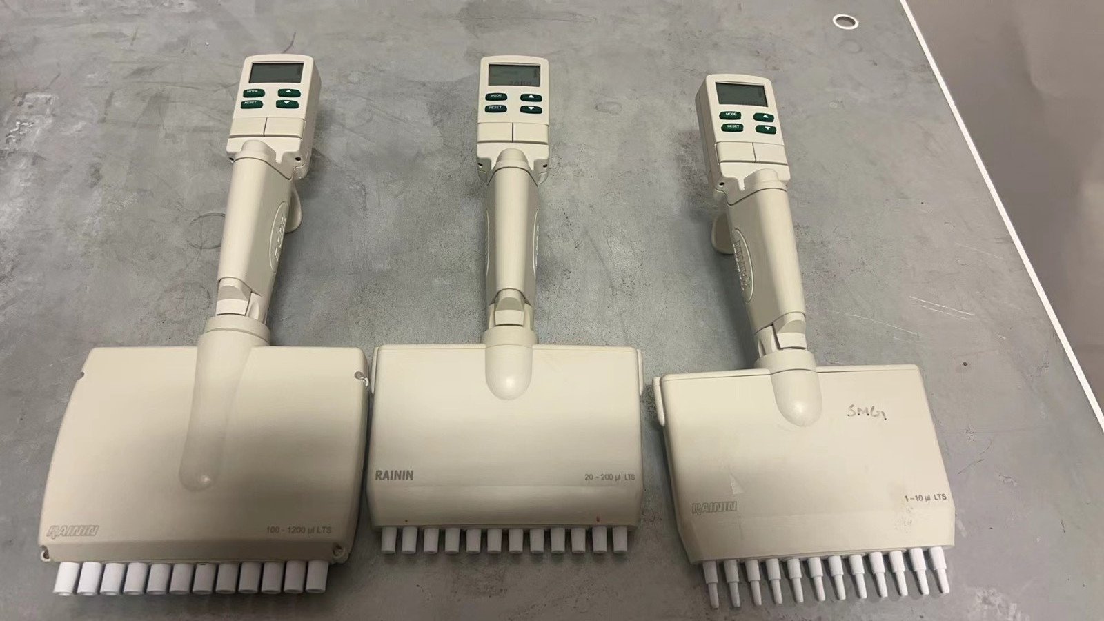 Lot of 3 Rainin pipette 12 channel electronic pipettes, 10, 200, 1200ul