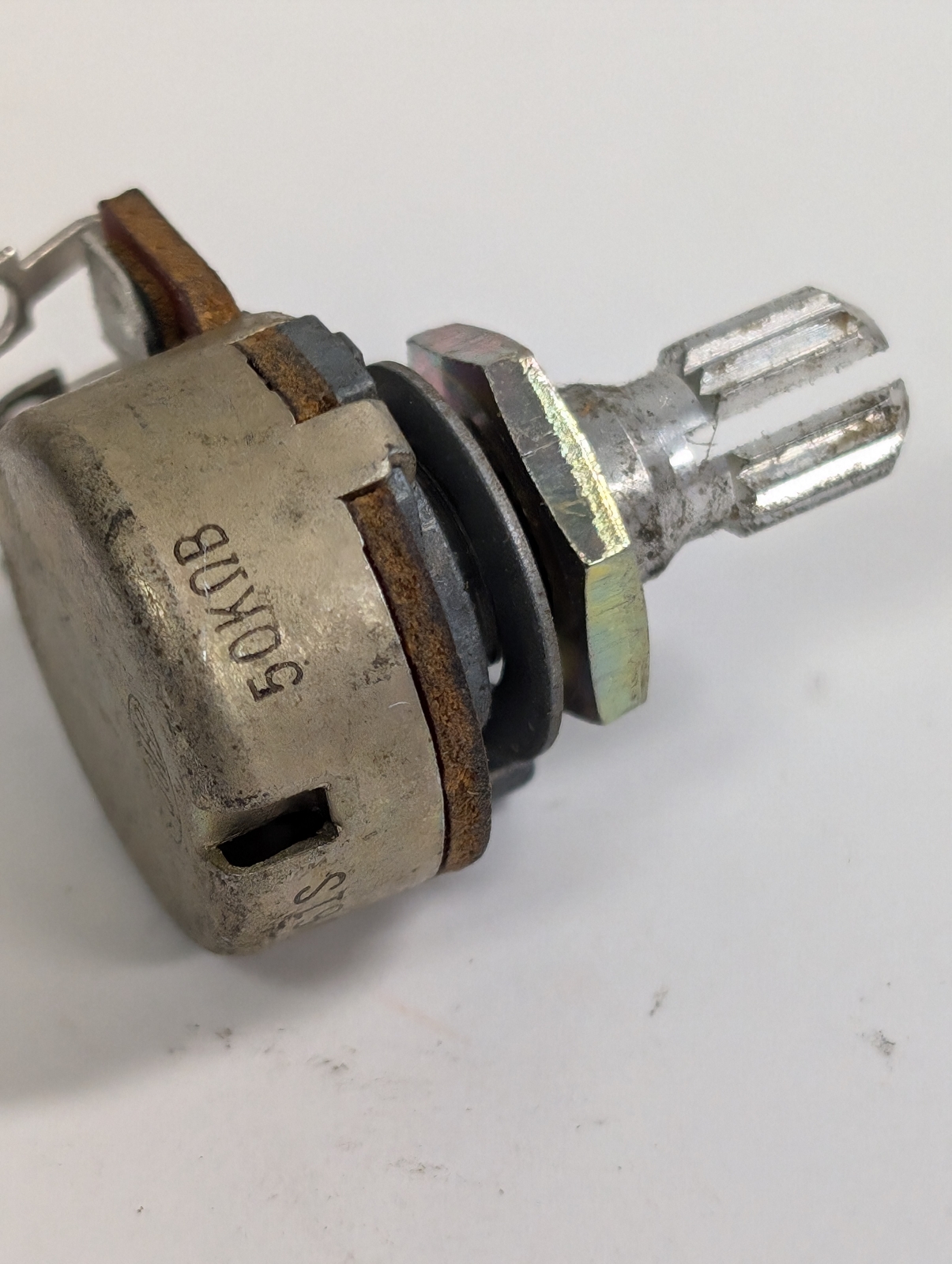 50K OHM AUDIO TAPER POTENTIOMETER