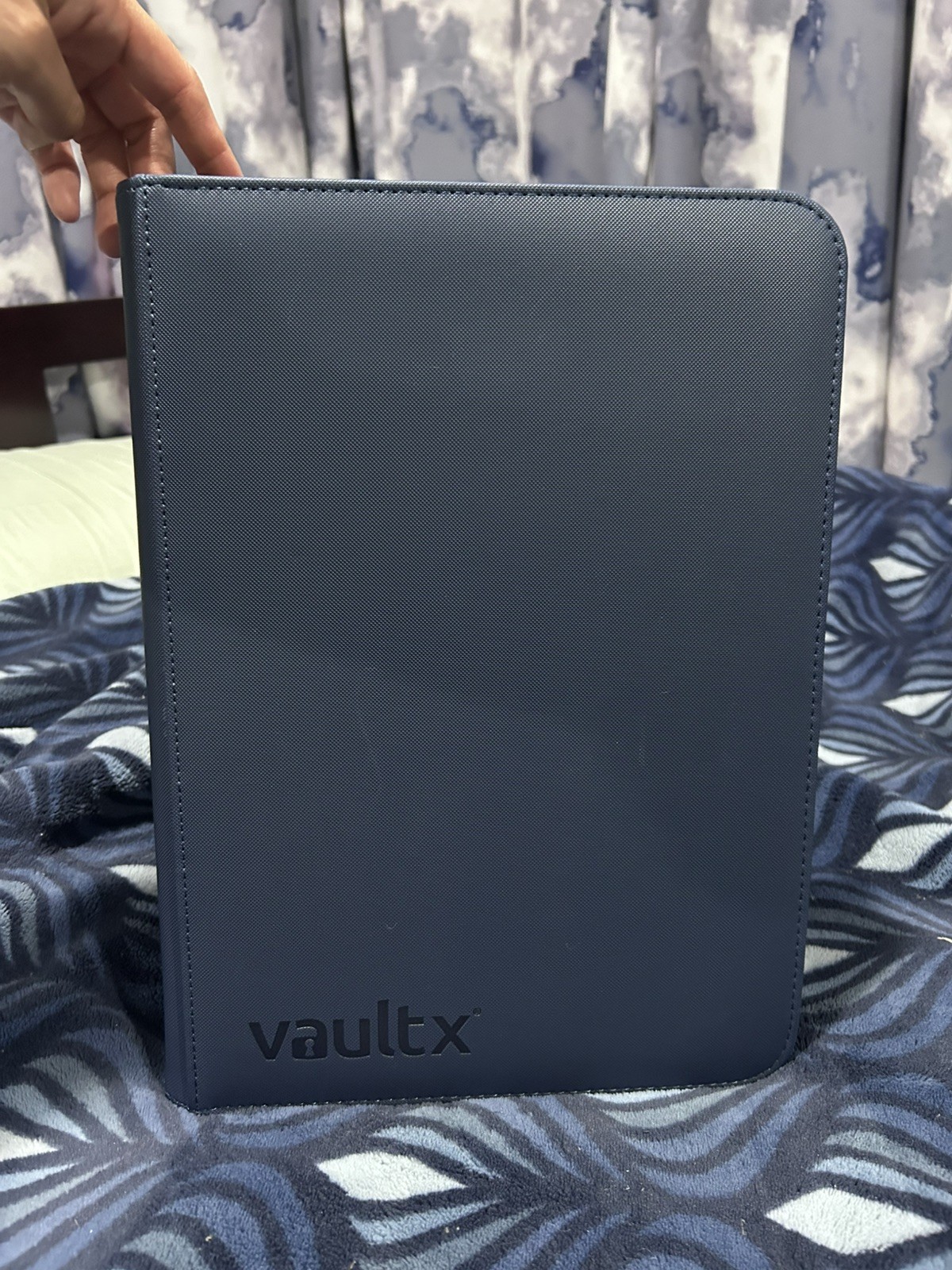 VaultX Premium Exo-Tec® Navy Blue Zip Binder 9 Pocket Trading Card Holds 360