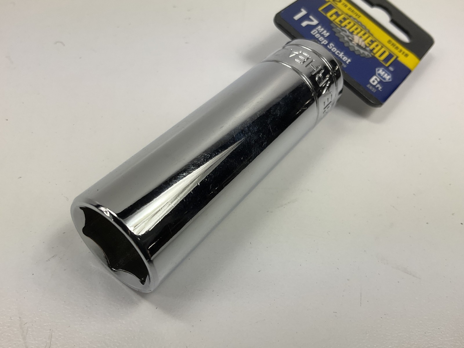 Gearhead GH8318 17mm Deep Socket, 6 Point, 1/2" Drive