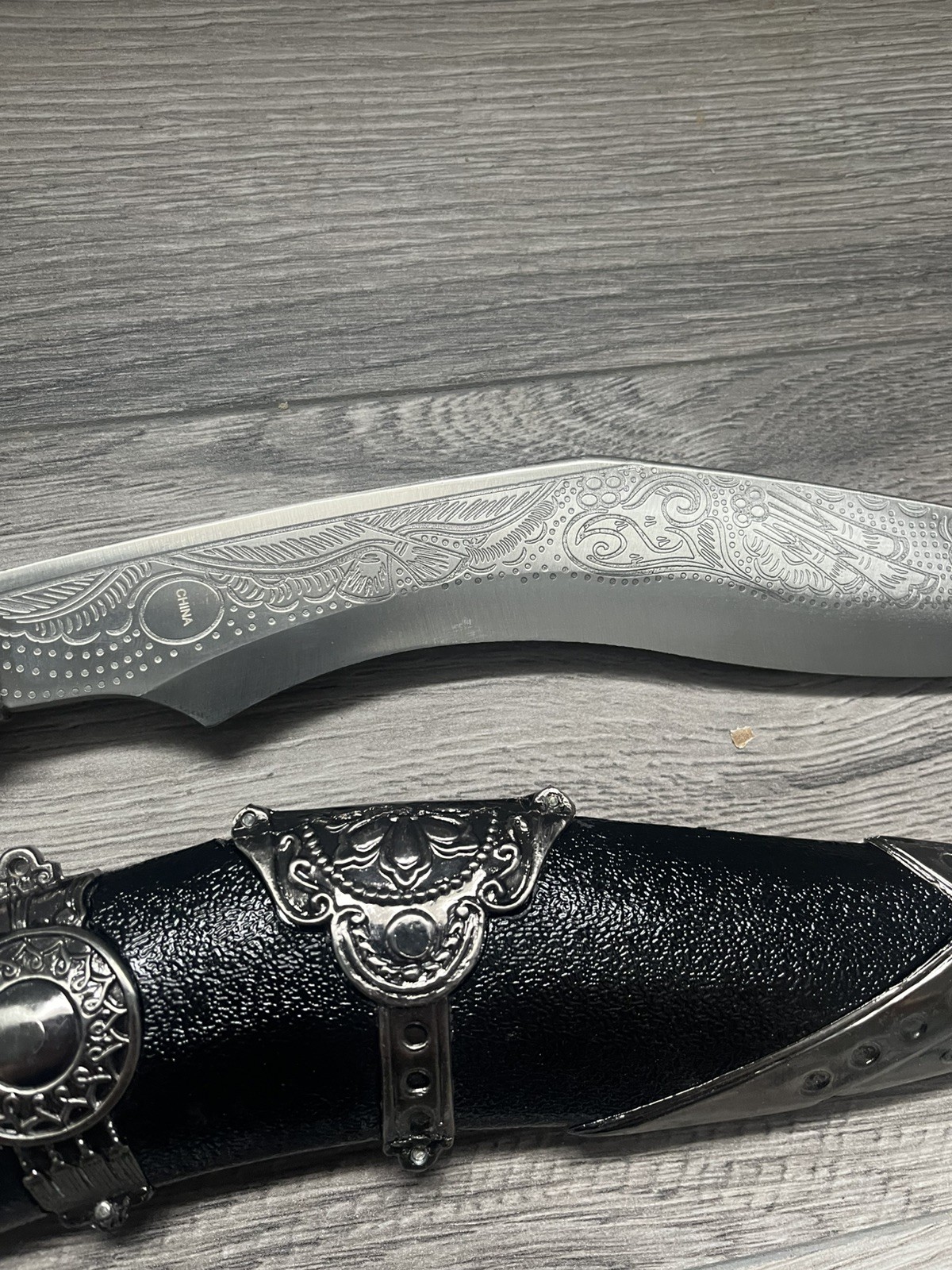 Ornamental Knife And Sheath
