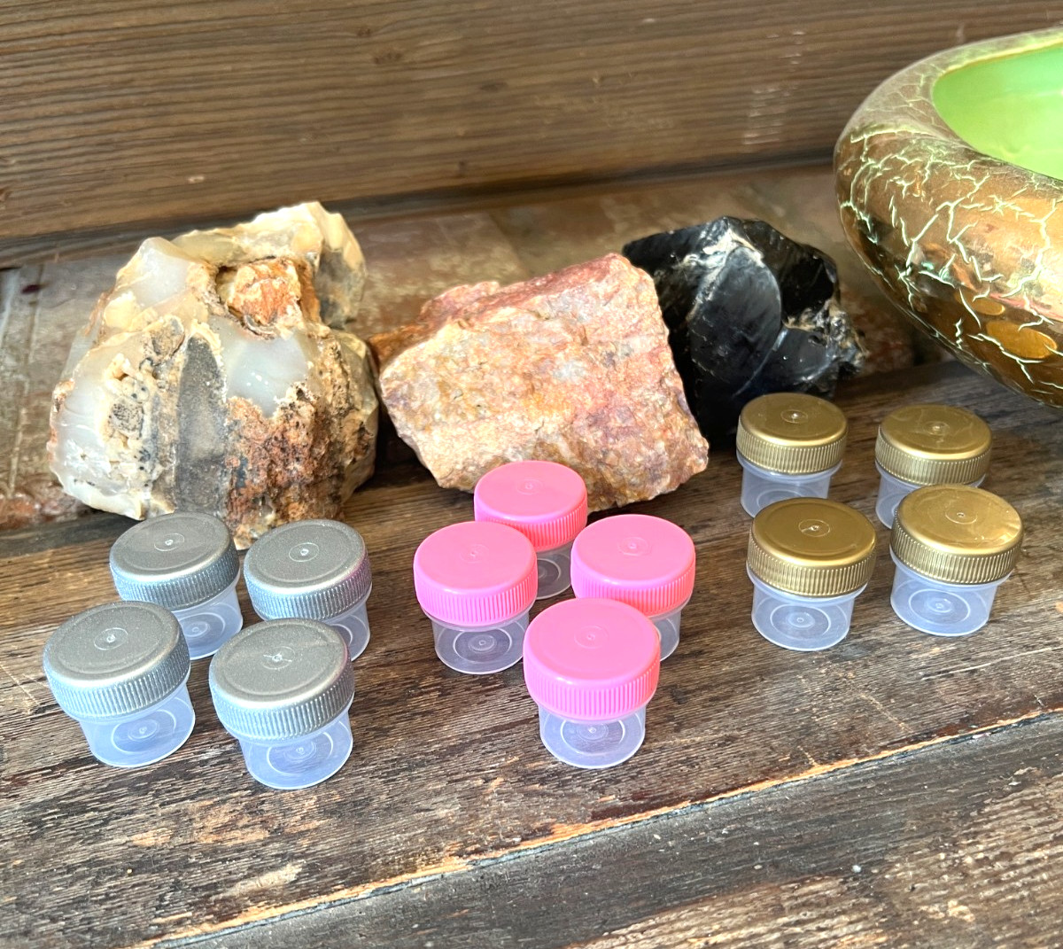 12 Vial - 4Pink , 4 silver, 4 gold Cap Container Pot JAR Bottle 1/4oz  #2803 USA