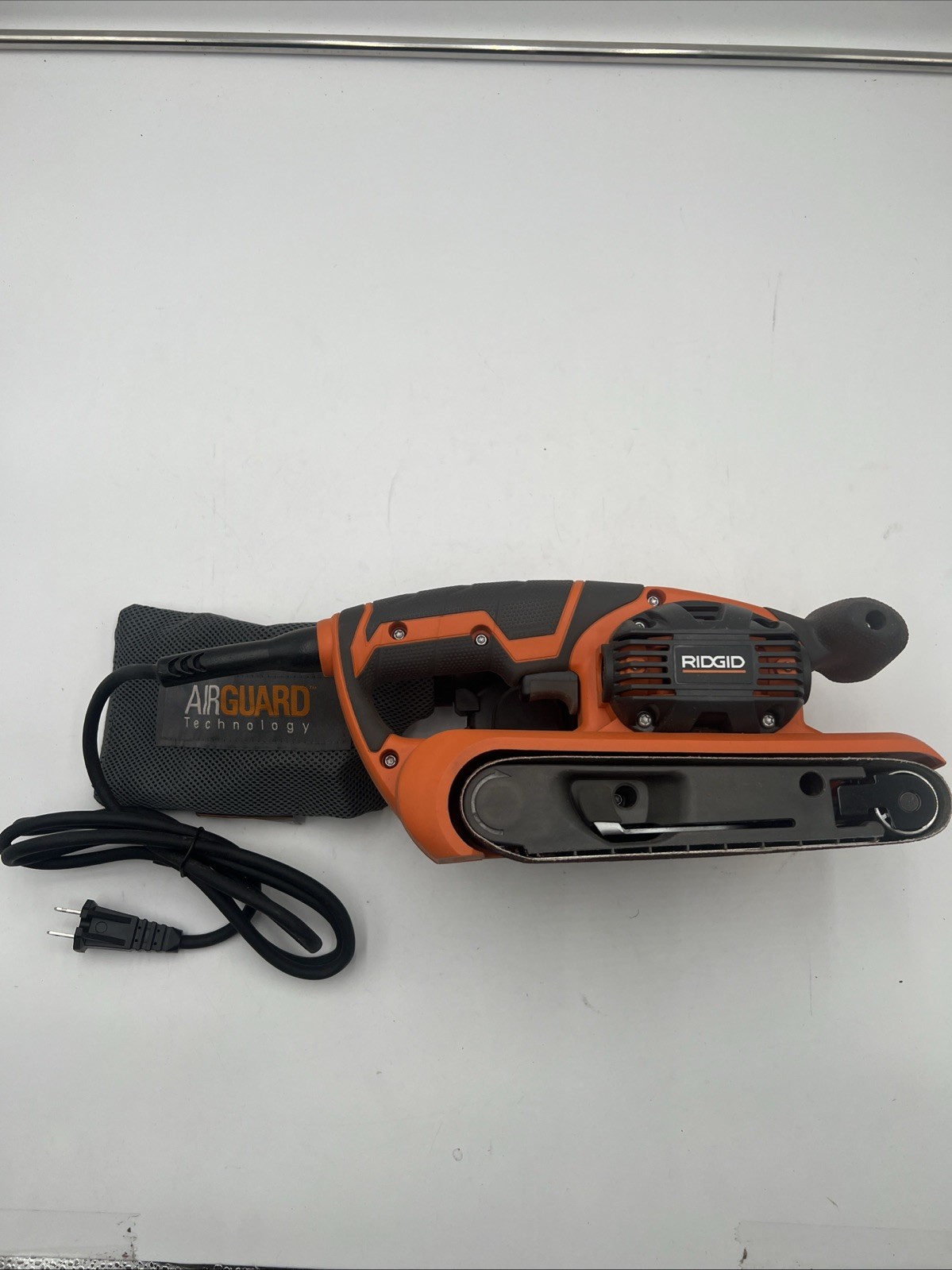 RIDGID R27401 Corded 3x18” Heavy Duty Variable Speed Belt Sander