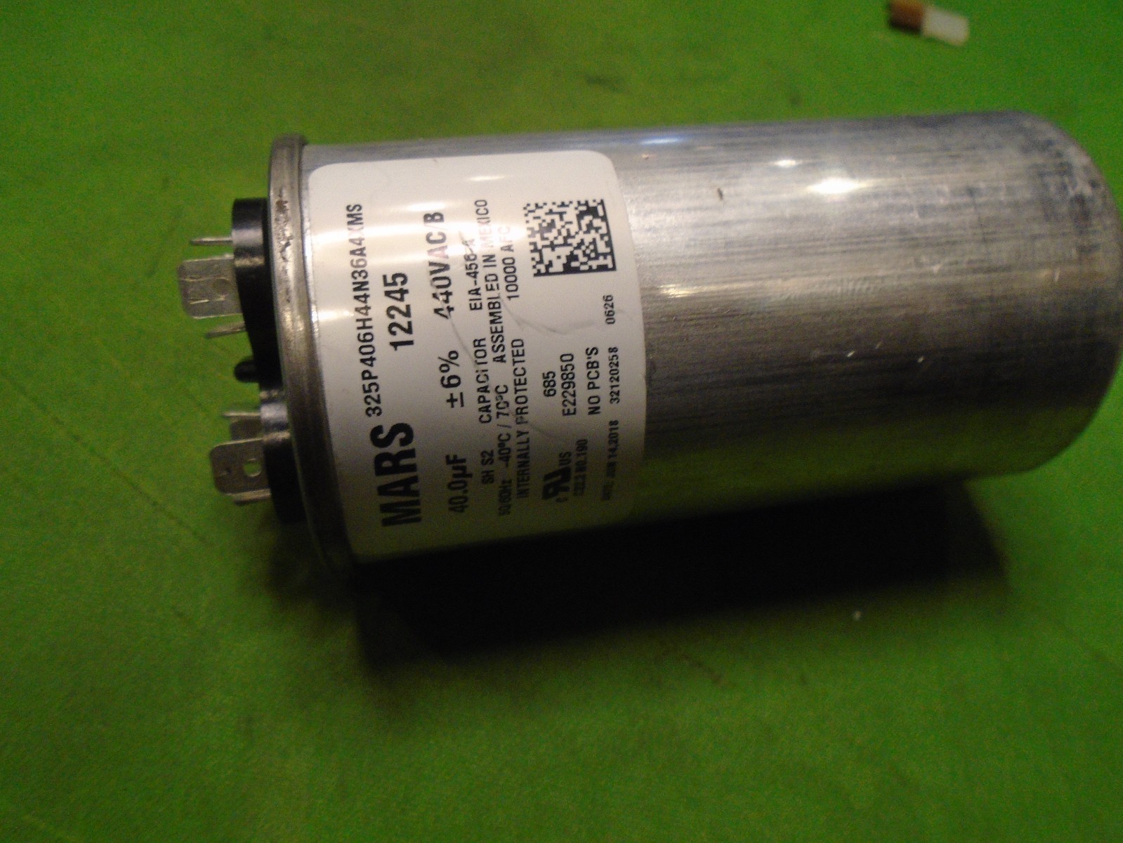 MARS 12245 MOTOR RUN CAPACITOR 40MFD 440VAC ROUND!
