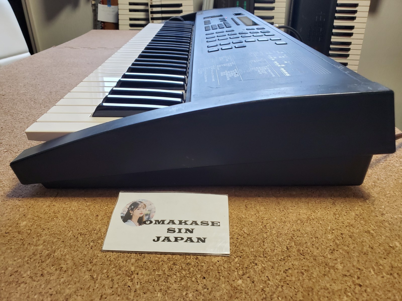 Yamaha V50 Digital Synthesizer New Battery & Button Initialized Good Condition