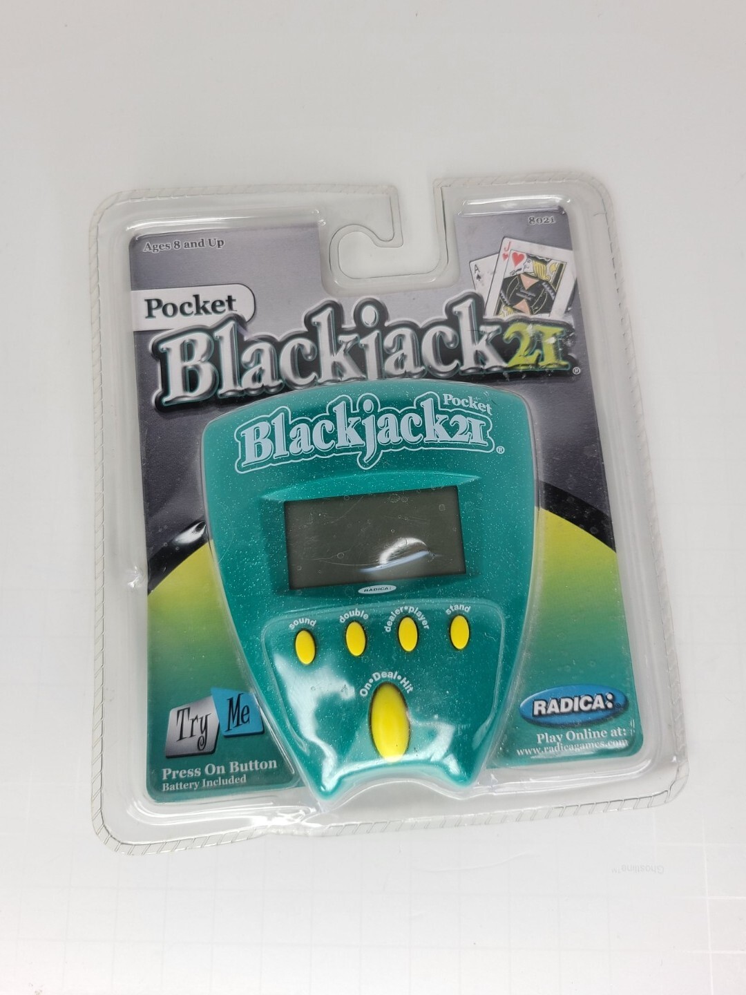 Radica Pocket Blackjack 21 Electronic Handheld Game. New Factory Sealed 2002