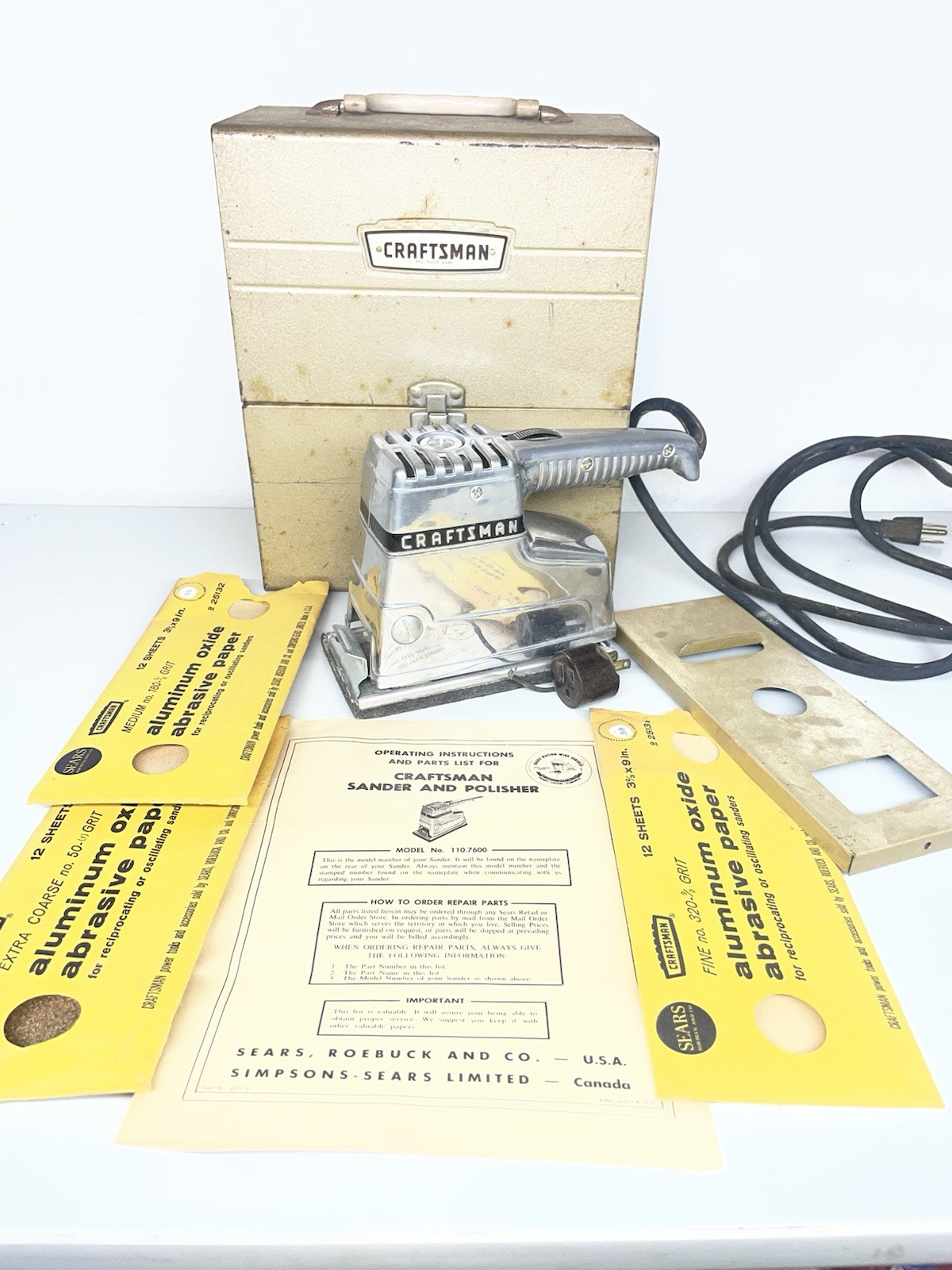 Vintage Sears Craftsman Industrial Sander Model 110.7600 With Case & Accessories
